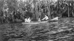 Mackey and Aliie Rowing on Lake Maitland